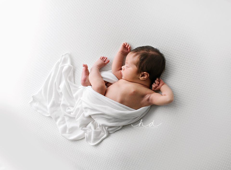 best mississippi newborn photographer the unposed newborn